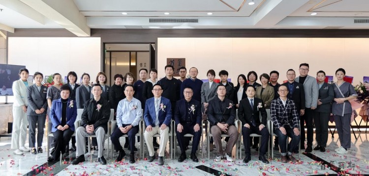 上海聯(lián)合麗格：北京首璽麗格醫(yī)美旗下首璽麗斯SPA開業(yè)