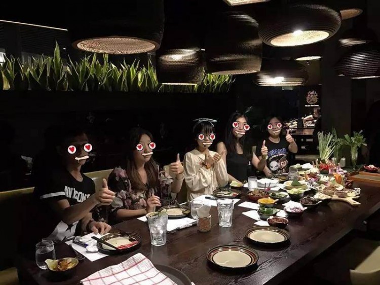 一群泰國清邁人來了杭州帶來了七星級的服務體驗價格還這么便宜人生圓滿了！