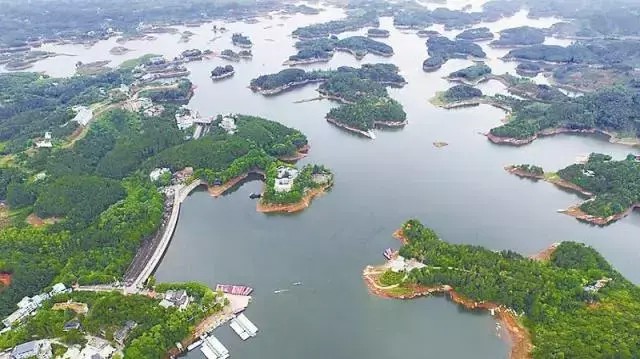 成都出發(fā)40分鐘泡湯不用去山上5000平室內(nèi)湯池四川千島湖