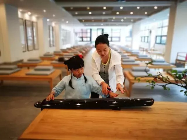周末帶上家人或朋友去成都周邊這6個(gè)地方泡溫泉性?xún)r(jià)比高額
