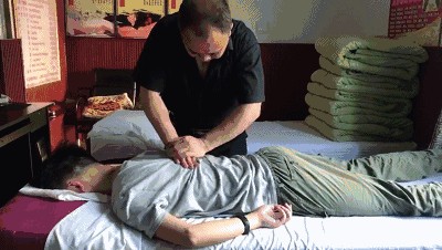 太古里之外一公里張師professionalmassage魔幻又現(xiàn)實