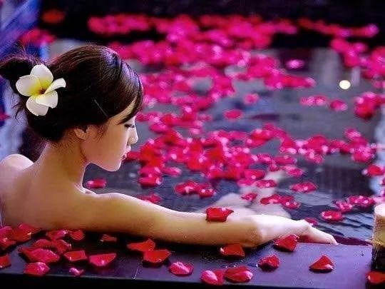 「深圳」美容養(yǎng)生強(qiáng)選！138元搶原416元云水瑤浴SPA1大1小票