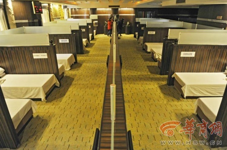 經(jīng)營困難付不起房租西安凱撒宮洗浴廣場被查封