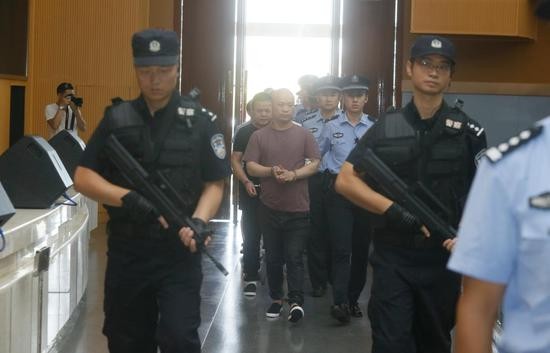 西安臨潼黑社會(huì)勢(shì)力控制一水療中心成賣(mài)淫據(jù)點(diǎn)昨日全部判刑