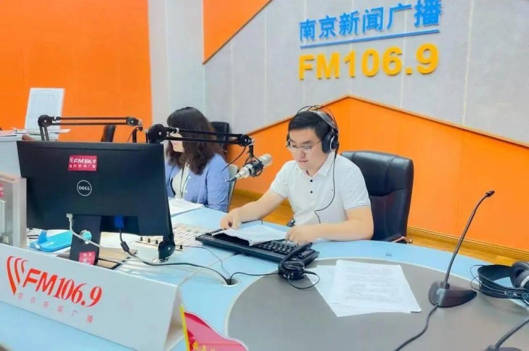 名師直播間｜跟著何老師做心靈spa孩子受益良多