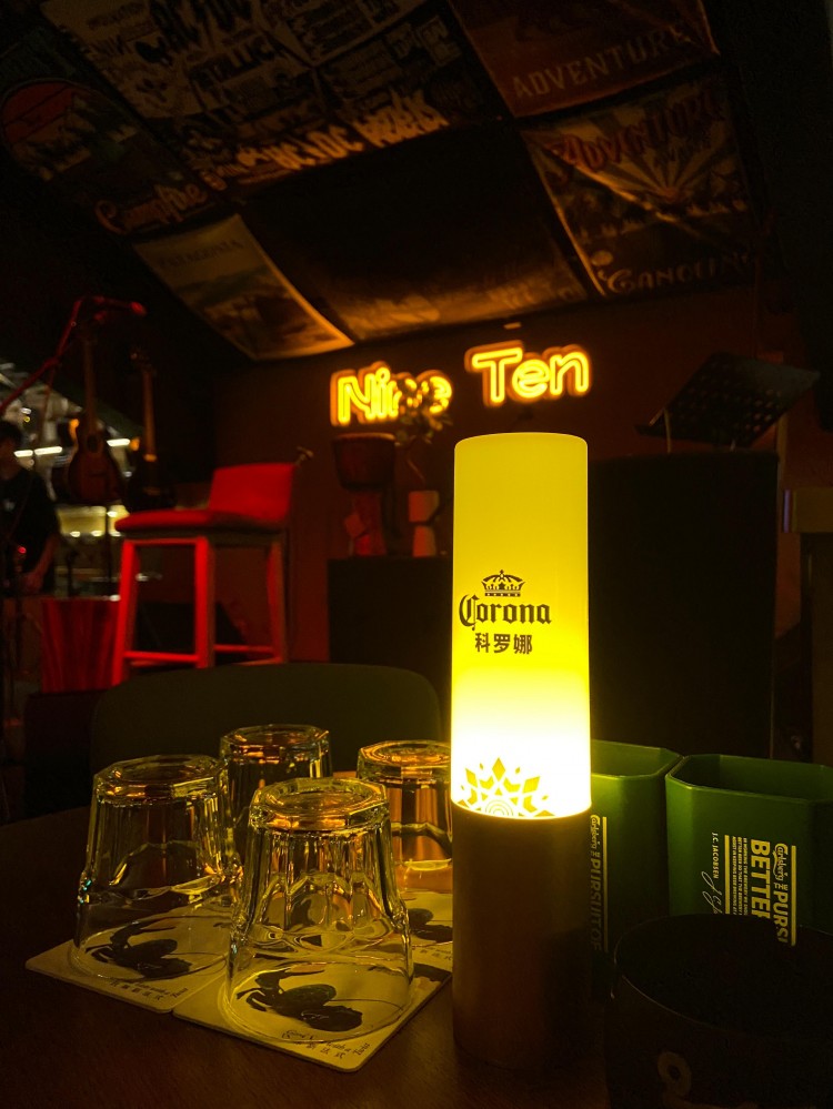 Nine&TenBar?九十民謠酒館邀你來嗨！
