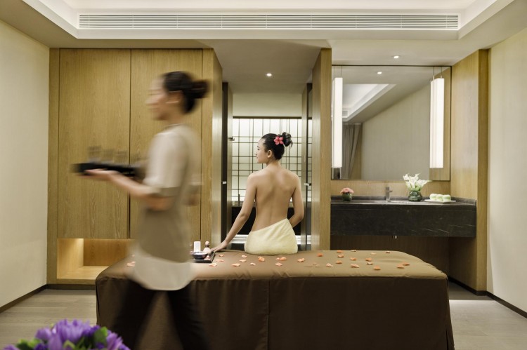 鷺島有佳人在水逸方丨廈門(mén)佳逸水療溫暖啟幕