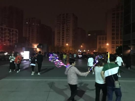 你熬夜看復(fù)聯(lián)4的精力這里一次還給你！