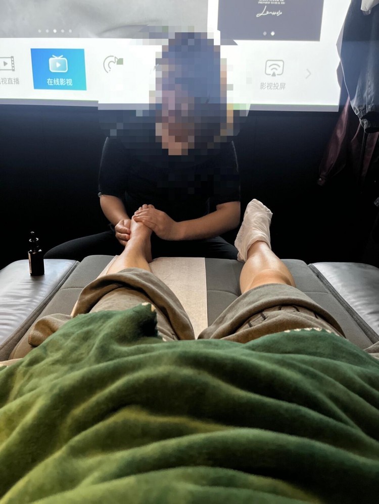 在昆明越來越多的年輕人走進足浴按摩店開始按摩養(yǎng)生