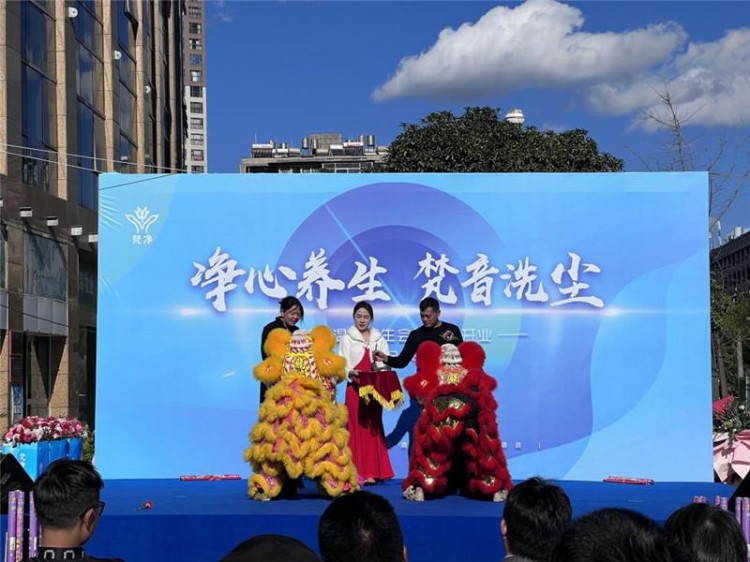 7000平米一體式溫泉養(yǎng)生會所在昆開業(yè)