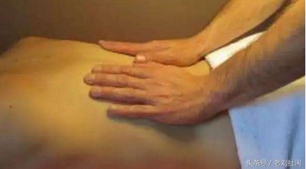女子找男技師精油按摩醒來后看到這一幕