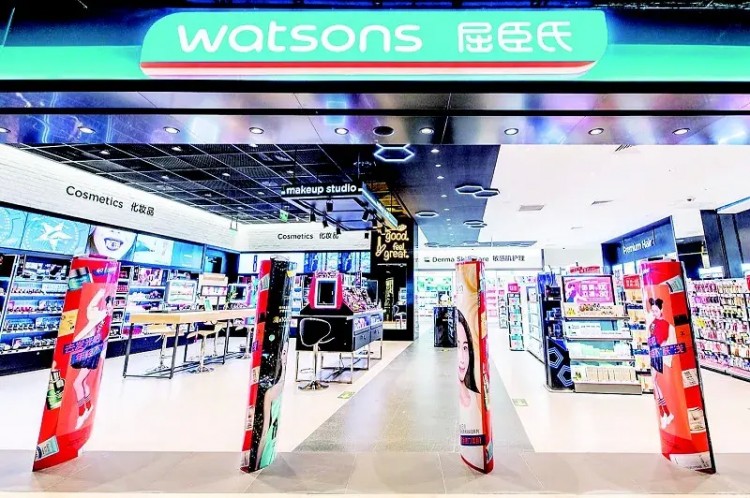 無(wú)導(dǎo)購(gòu)無(wú)推銷無(wú)收銀太原這家店無(wú)人值守只需微信掃一掃