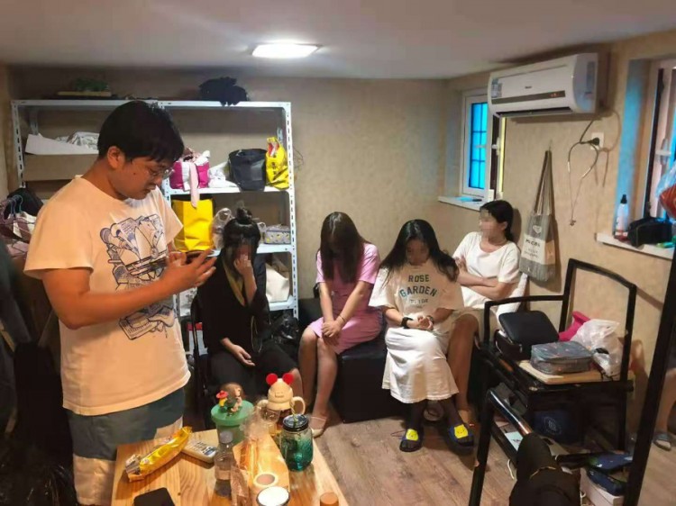 海門公安成功摧毀一套路嫖犯罪團伙