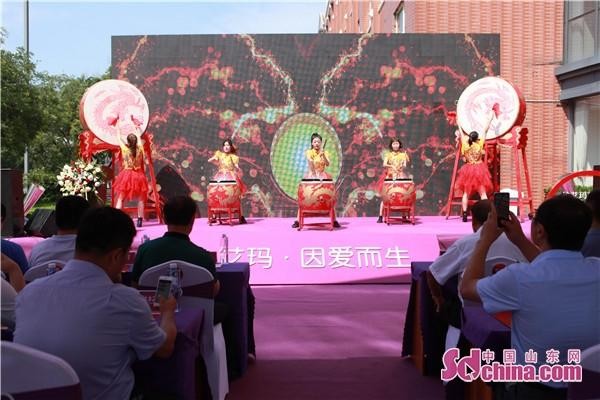 濰坊艾瑪婦產(chǎn)醫(yī)院盛大揭幕與婦聯(lián)共同開展公益健康行系列活動