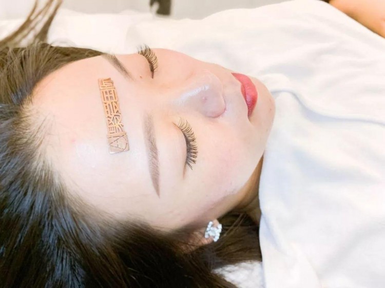 58塊8搶！日系美睫皮膚管理背部SPA…一鍵get白富美套餐