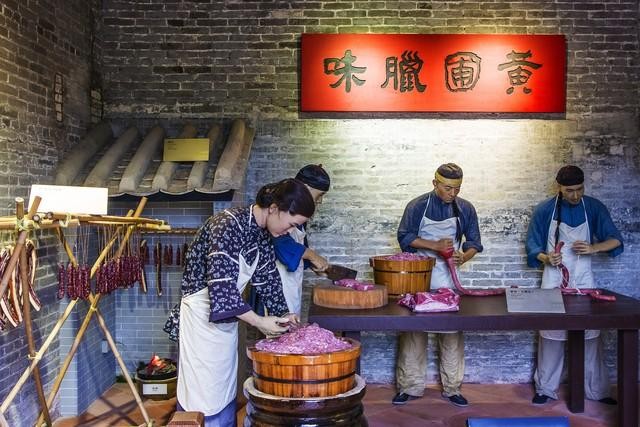 廣東中山旅行嘆泉眼溫泉吃足3餐+50多個(gè)泡池任泡2天1夜平靚正