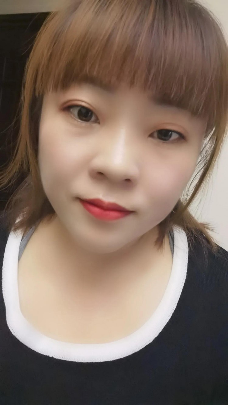 三十歲女人第一次按摩女性SPA會(huì)所體驗(yàn)
