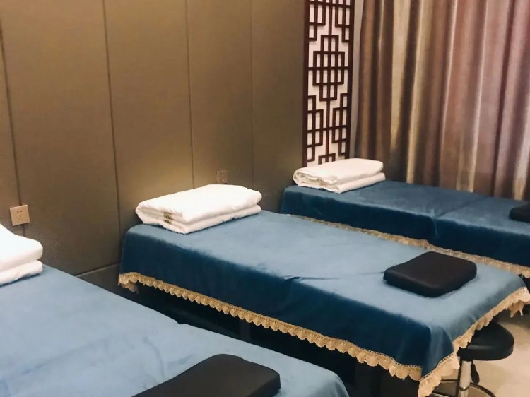 保定樂凱大街這家足療店半價(jià)呢！有去的嘛