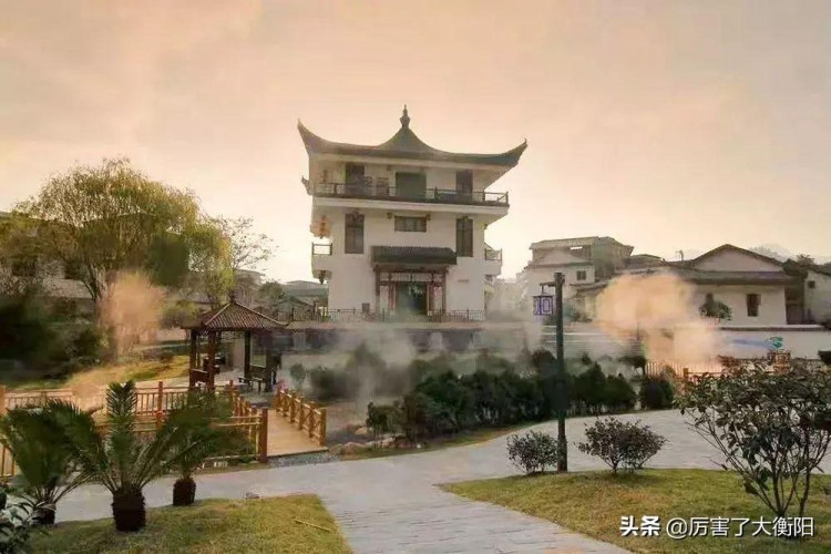 斷崖式降溫！去周邊最具人氣溫泉泡湯那才叫爽