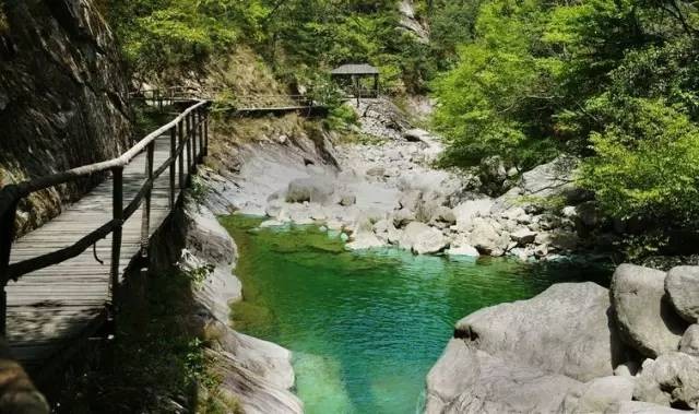 安徽9個AAAAA級景區(qū)卻沒有1個在馬鞍山哭暈在廁所~