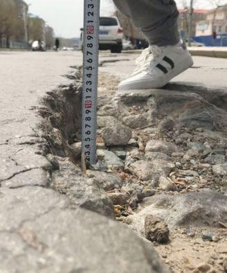 本地新聞速讀作男在洗浴耍完大牌還賴賬