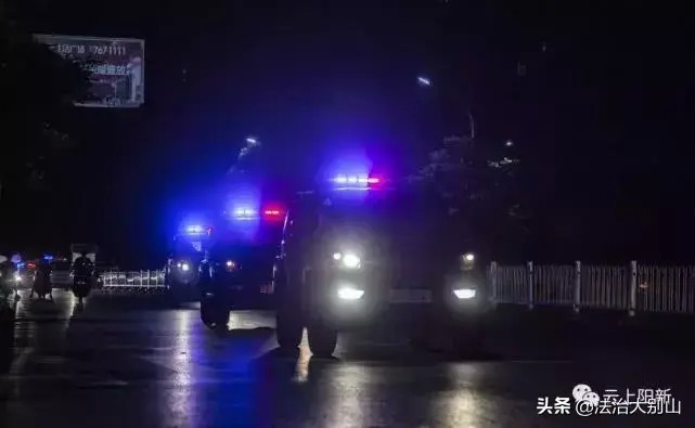 湖北警方清查娛樂場所97名男女被抓！全程網(wǎng)上直播…