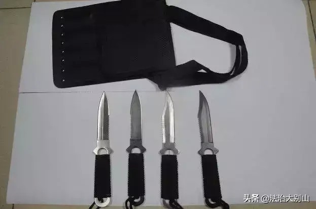 湖北警方清查娛樂場所97名男女被抓！全程網(wǎng)上直播…