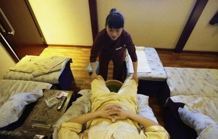 按摩女技師與小伙相識2月閃婚：愛情來得太快就像龍卷風(fēng)