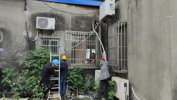 望聞問(wèn)切查隱患對(duì)癥下藥提意識(shí)！常熟市古里鎮(zhèn)開(kāi)展九小場(chǎng)所消防安全大排查大整治