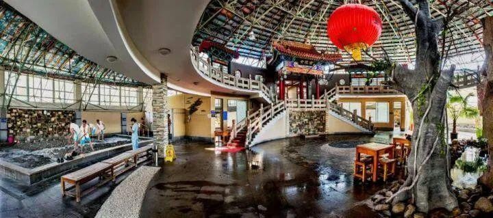 湯崗子溫泉給你一千個(gè)躺平的理由