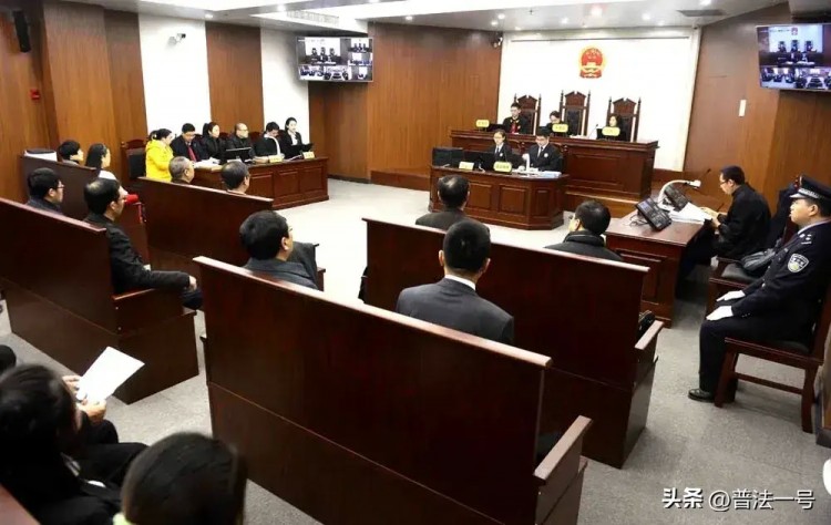 邀請(qǐng)女朋友去水療館放松身心男子不慎摔倒導(dǎo)致十級(jí)傷殘