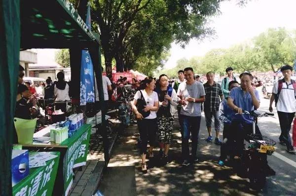 鏡頭下的高考：為安陽3.1萬考生加油！
