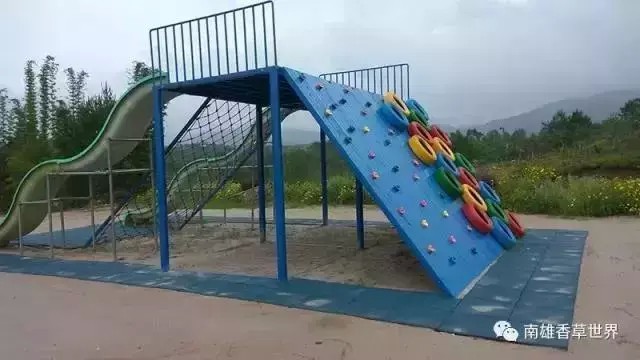 繼玻璃橋后韶關(guān)又爆出了新的玻璃觀景平臺！