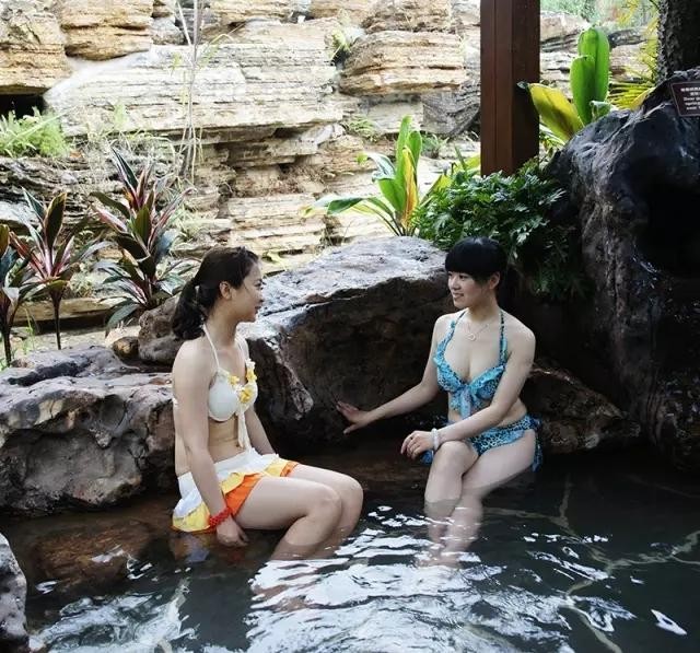 增城香江健康山谷溫泉美食套票兩大一小露天養(yǎng)生溫泉+自助晚餐