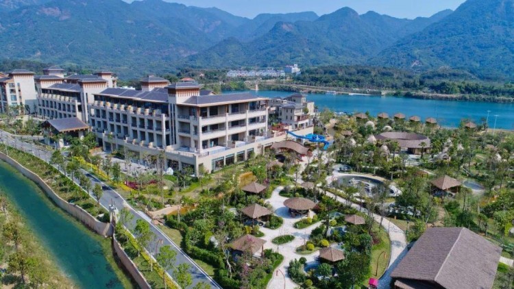 在增城有一座東南亞風(fēng)格建筑讓你身心獨(dú)享與自然親密接觸的時(shí)光