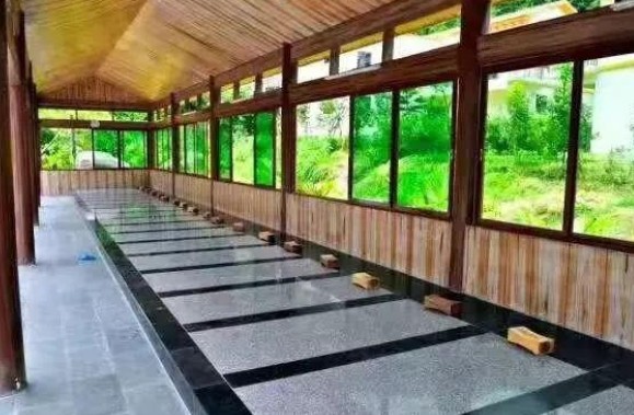 韶關(guān)乳源：泡云瑤谷溫泉打卡網(wǎng)紅泉池體驗(yàn)過(guò)山瑤鄉(xiāng)的別樣風(fēng)情