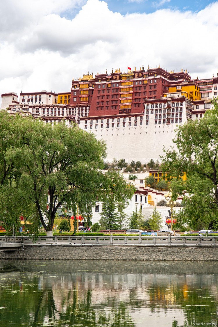 西藏適合老年人旅游的十大景點(diǎn)