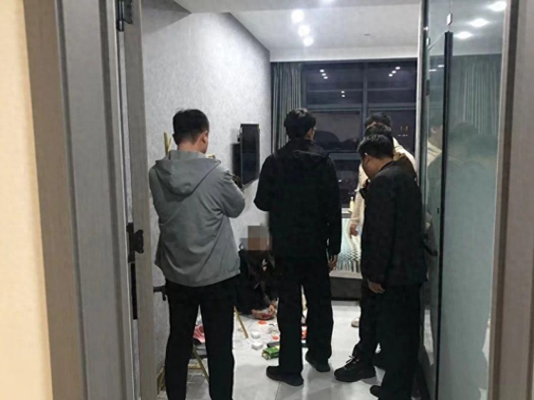 十人被抓！安陽市警方查處了一起賣淫嫖娼案