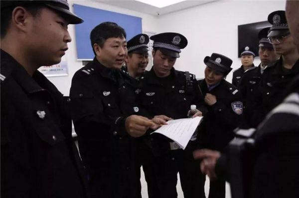 掇刀警方再查足浴發(fā)廊等場(chǎng)所5人被抓！