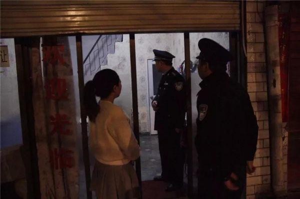 掇刀警方再查足浴發(fā)廊等場(chǎng)所5人被抓！