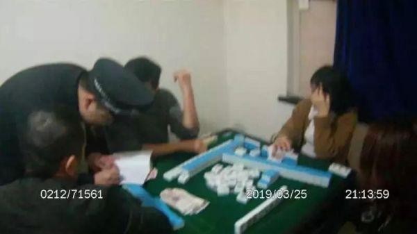 掇刀警方再查足浴發(fā)廊等場(chǎng)所5人被抓！