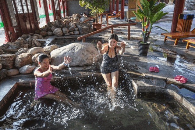 渭南又到一年戲水的日子158元=盛鑫溫泉雙人住宿+溫泉