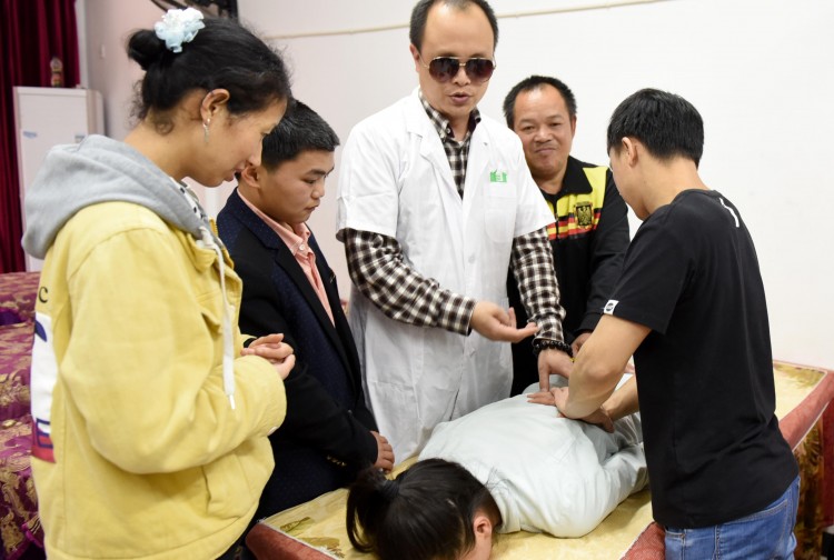 學費全免包吃包住邵陽按摩培訓助力殘障人士脫貧攻堅