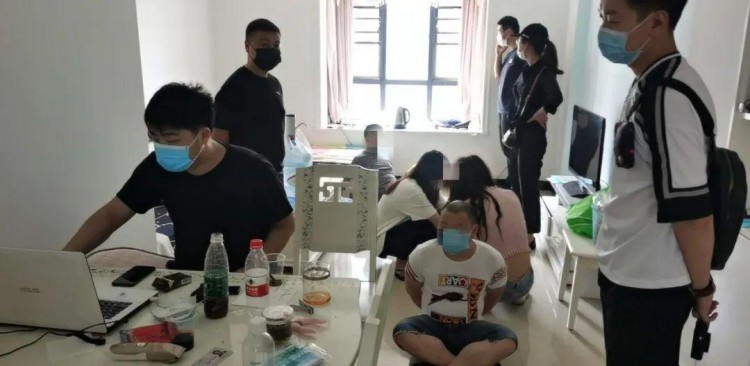 同城美女上門服務(wù)...荊門2男2女30天獲利20多萬！
