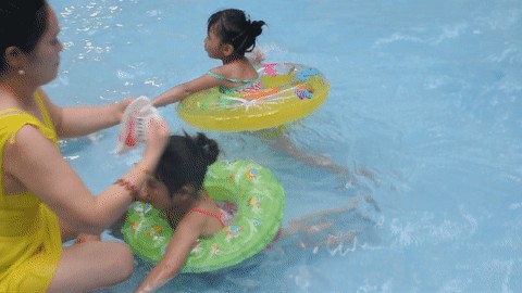 親身體驗(yàn)張家界萬(wàn)福溫泉水世界真是兒童樂(lè)園避暑天堂啊