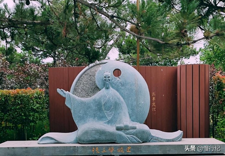 在遼代被稱為察罕泉的古水溫泉讓寶地溫泉小鎮(zhèn)聲名遠(yuǎn)揚(yáng)