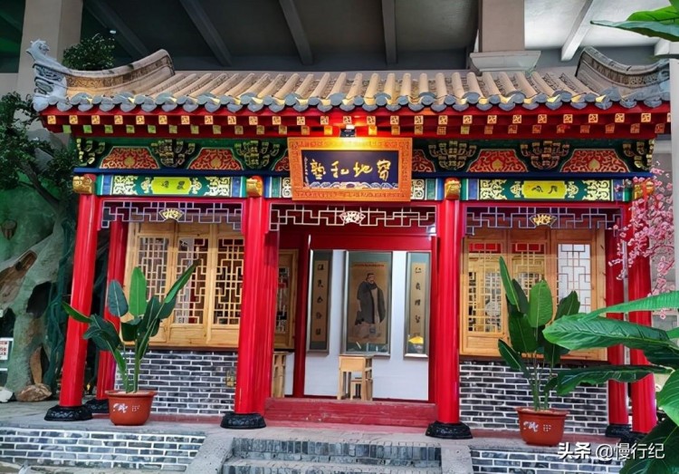 在遼代被稱為察罕泉的古水溫泉讓寶地溫泉小鎮(zhèn)聲名遠(yuǎn)揚(yáng)