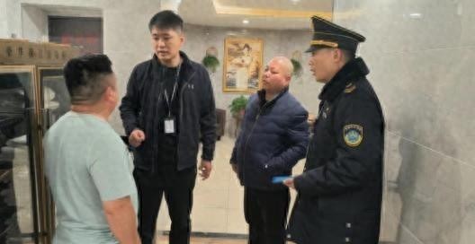 鶴壁市淇濱區(qū)衛(wèi)健委:開展洗浴場所專項(xiàng)檢查助力優(yōu)化營商環(huán)境