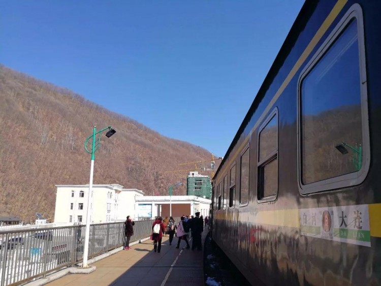 仙人橋氡泉掠影，長(zhǎng)白山溫泉療養(yǎng)康復(fù)勝地