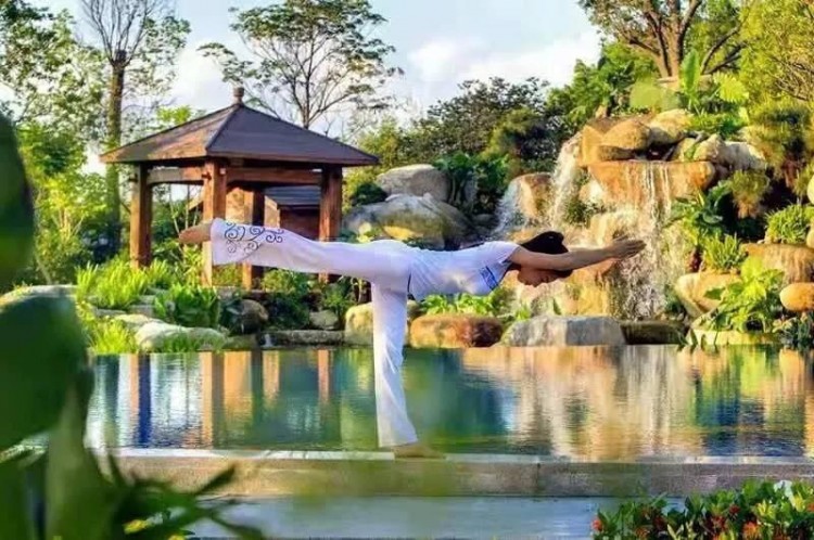 在云浮有一個地方譽有‘神仙水’獨特風(fēng)韻度假溫泉山林景色故居